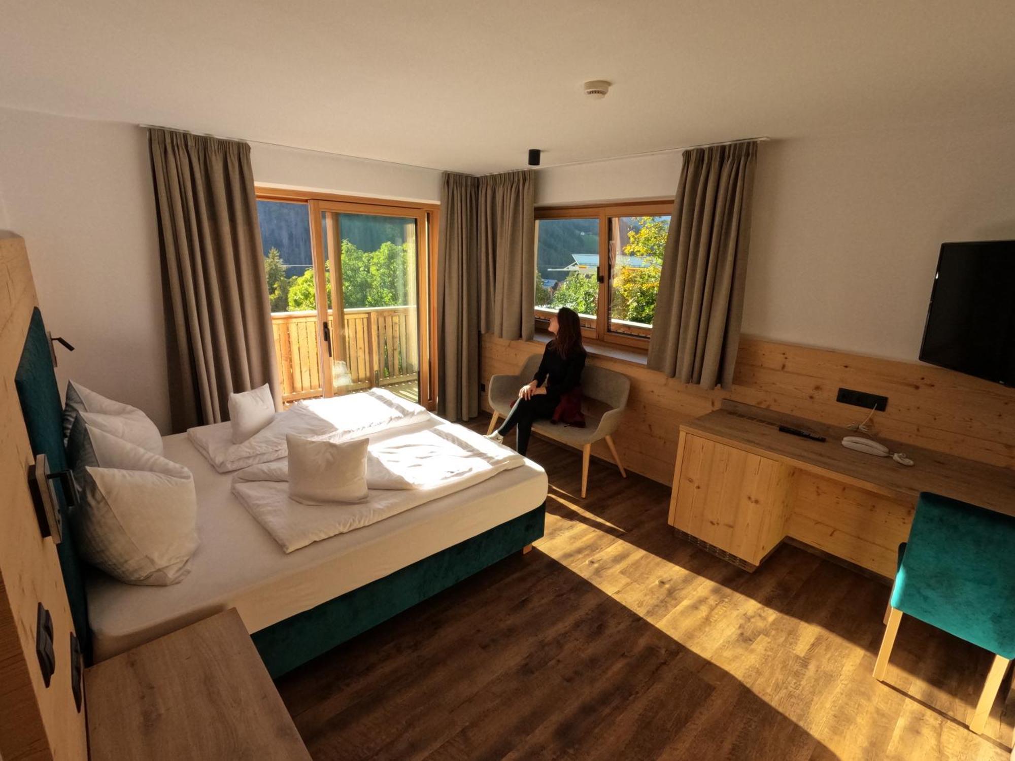 Hotel Mirabel San Vigilio Di Marebbe Oda fotoğraf