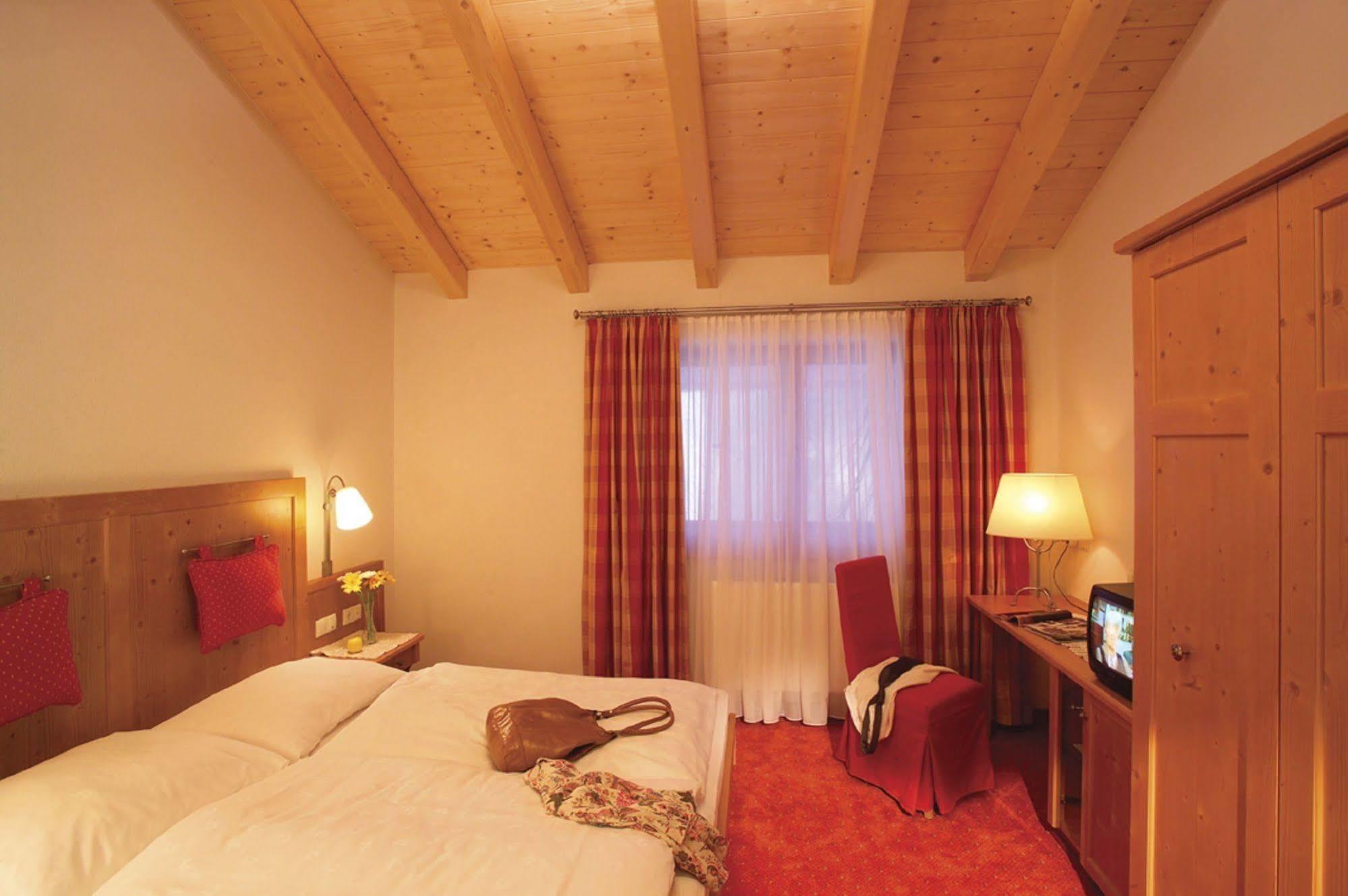 Hotel Mirabel San Vigilio Di Marebbe Dış mekan fotoğraf